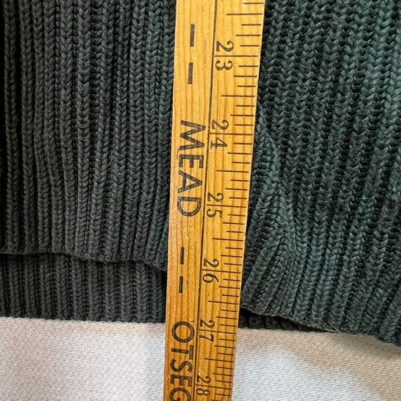 Calvin Klein Mens V-Neck Sweater Large Green Ribbed Knit Pullover Cozy Casual - Picture 5 of 9